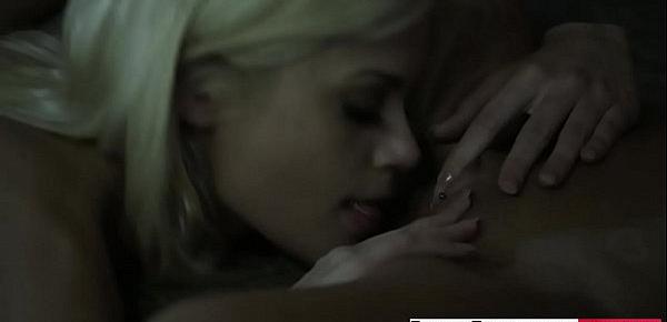  Two blonde lesbians (Breanne Benson, Riley Steele) love pussy - Digital Playground